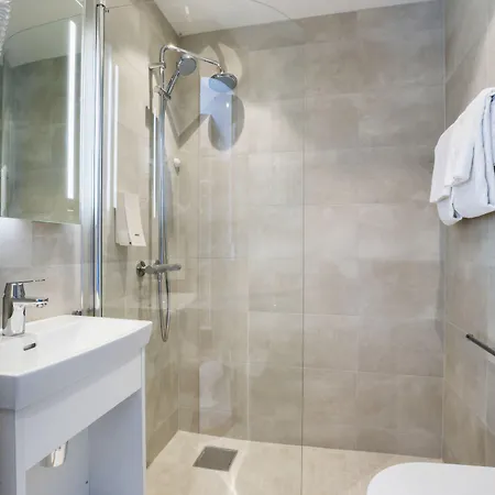 Otel Harbour Hotel, Worldhotels Crafted