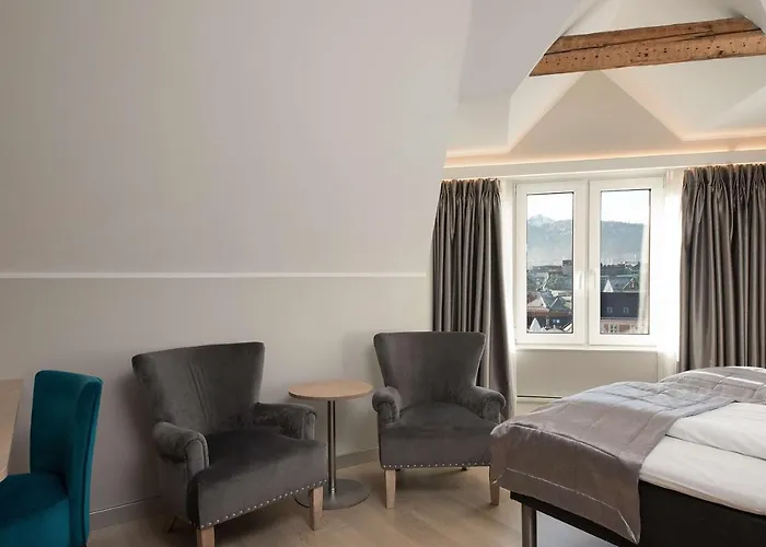 Harbour Hotel, Worldhotels Crafted Готель Берген